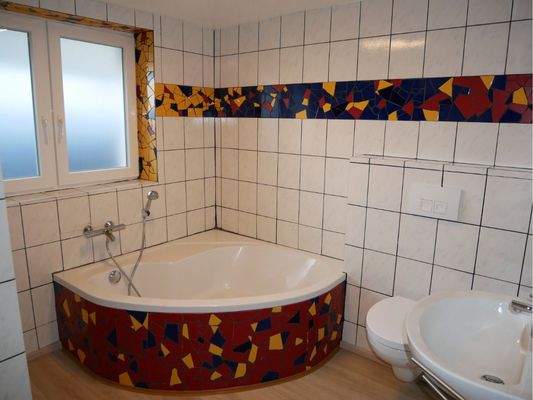 Vollbad in Whg. EG, ca. 104 m²