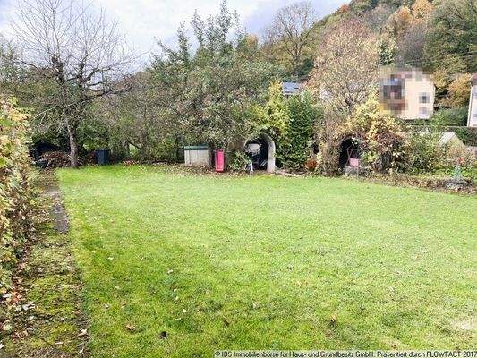 -großer Garten