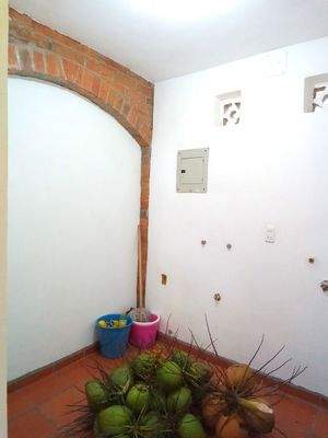 Abstell- Putz- u. Waschraum EG