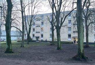 6F8A0951-2BFA-439F-B47E-77D39E4858BA_1_105_c