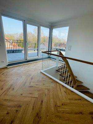 Wohnzimmer - Blick Dachterrasse