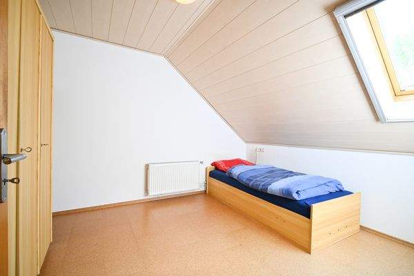 Schlafzimmer 3 von 3