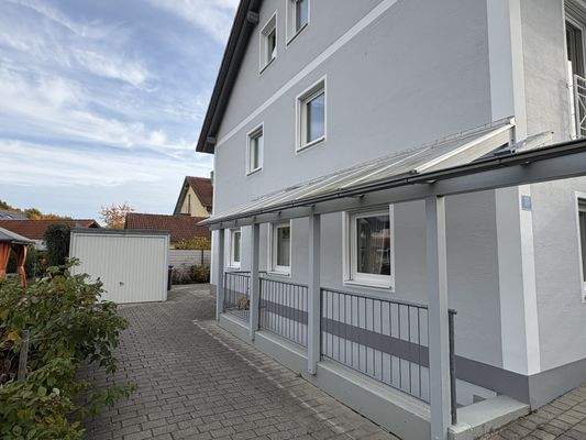 Hausansicht Kellerabgang