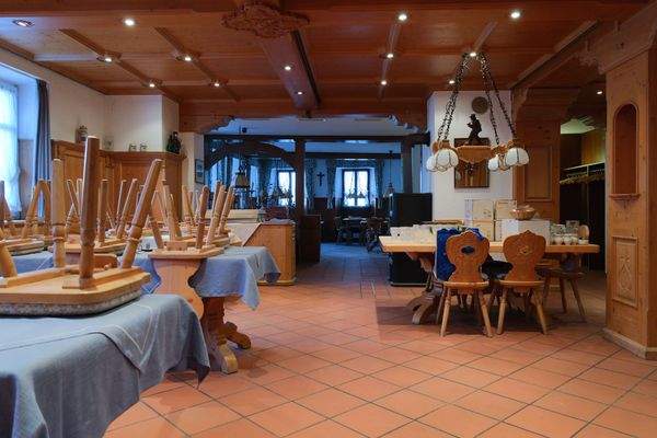 Ansicht  von der neuen und alten Gaststube