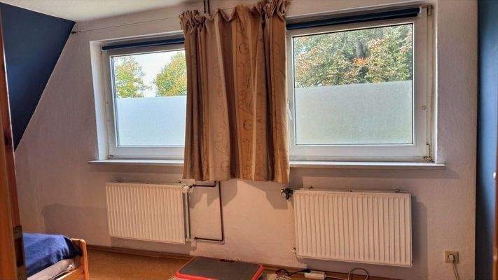 Schlafzimmer 1 im OG