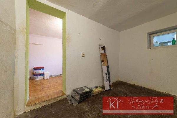 EG Vorraum zum eventuellen Bad