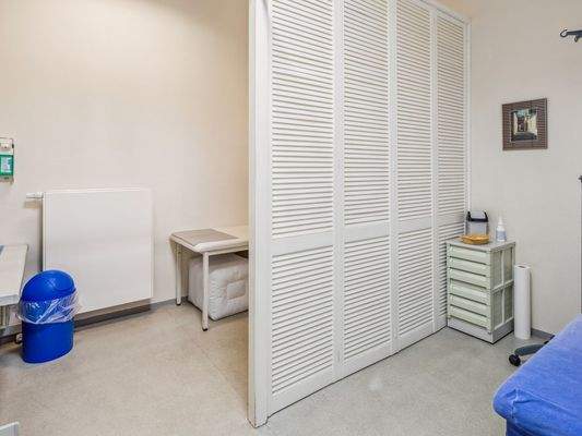 Behandlungszimmer _1