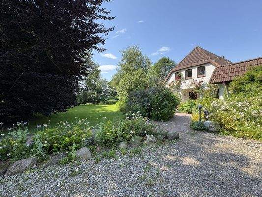 Haupteingang / Garten