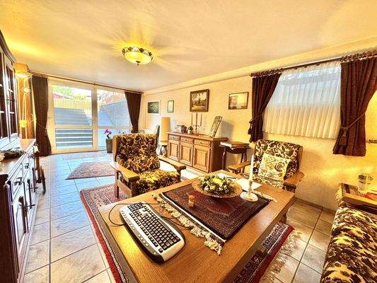 Wohnzimmer Kellergeschoss