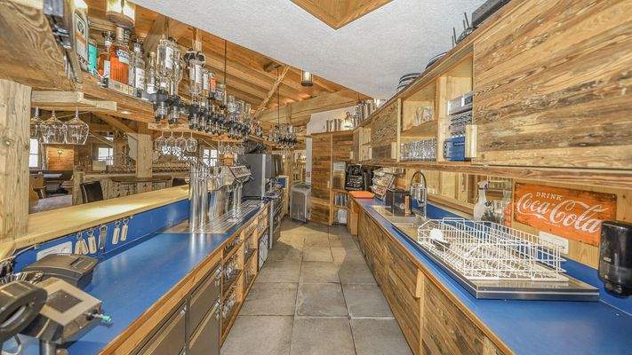 KITZIMMO-Après-Ski & Gastgewerbebetrieb in Toplage an der Skipiste Fieberbrunn kaufen.