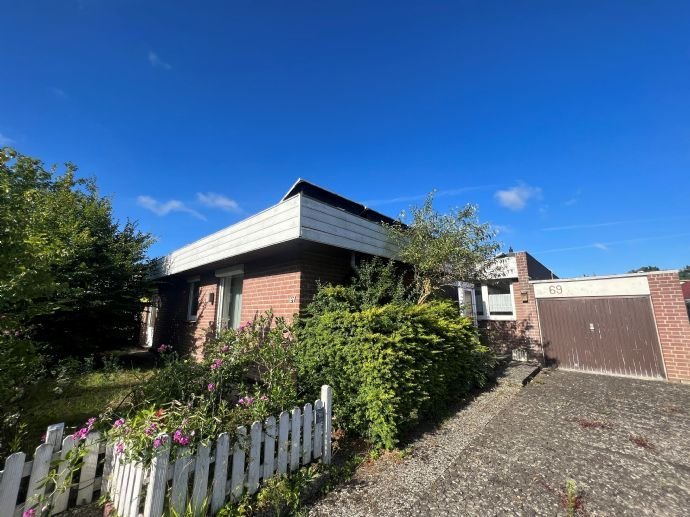 Bungalow mit großer Photovoltaikanlage in ruhiger und beliebter Lage von Lübeck St. Gertrud