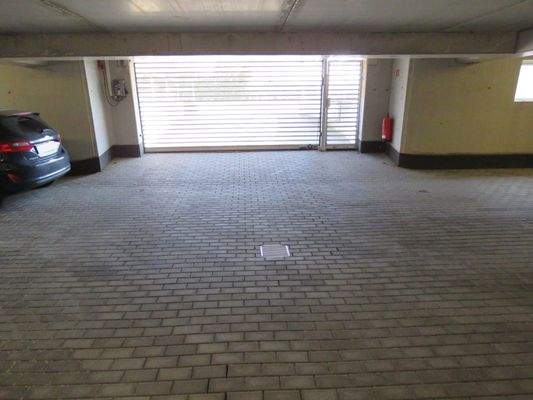 59 Tiefgarageneinfahrt (Benutzerdefiniert).jpg