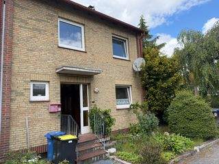 Klinkerreihenendhaus - Brendel/Adelheide - Naumburger Straße - Keller - Garage - 2 Stellplätze - 4 Zimmer zzgl. Dachboden