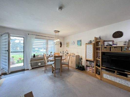 Essbereich / Zugang zur Terrasse