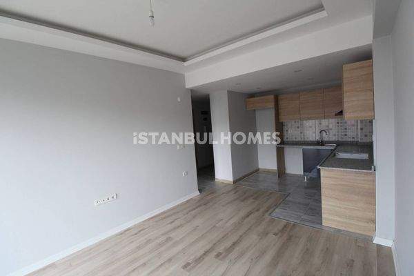 1-Bedroom Flat Ready to Move In at Esenyurt Gümüş Park