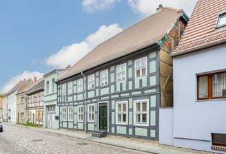 Außenansicht Straßenseitig