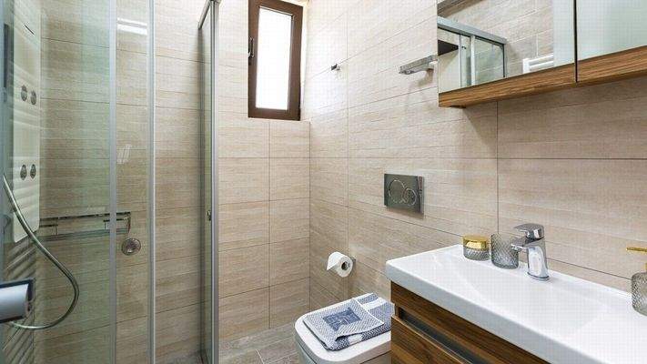 Stonevilla For Sale in Almirida, Stonevilla For Sa