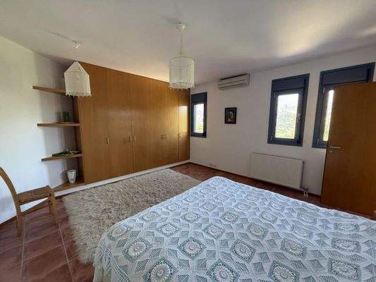 Kreta, Exo Lakkonia: Villa auf dem Land mit Pool, Olivenhain und Bergblick zu verkaufen