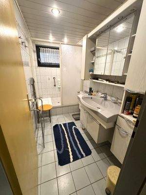 KellerBad mit Dusche