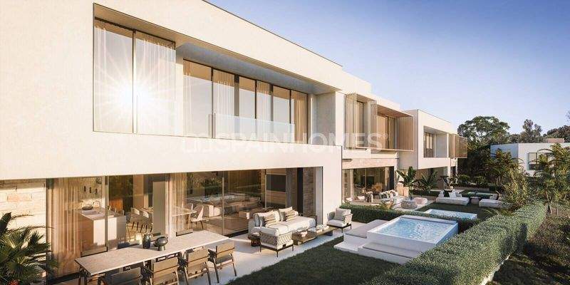 Golf View Townhouses within Natural Setting in Mijas