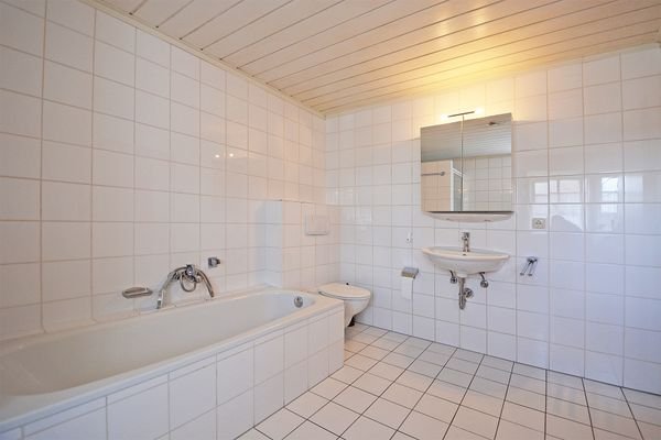 Badezimmer rechts