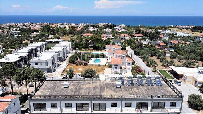 Apartment in Girne Lapta for Sale in a Compound with Swimming Pool