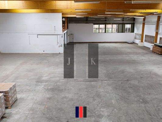 Halle Innenansicht 3