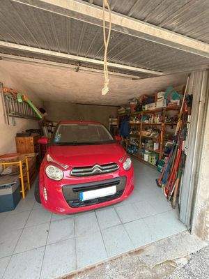 garage.jpg