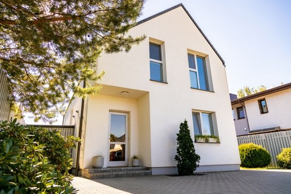Neubau
