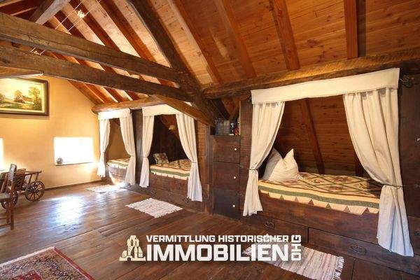 landhaus-eifel-dachgeschoss-schlafen