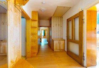 Flur Eingangsbereich Wohnung OG/DG