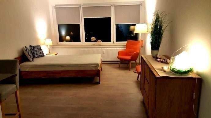 Wohn- + Schlafbereich