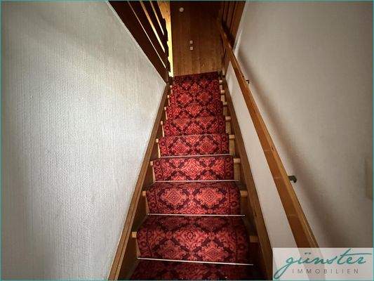 Treppe zum Dachboden