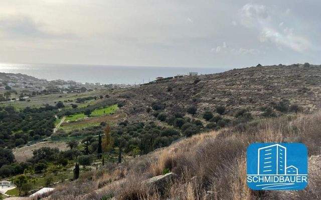 Kreta, Kalamaki: Extra großes Grundstück mit Baugenehmigung für ein Hotel zu verkaufen