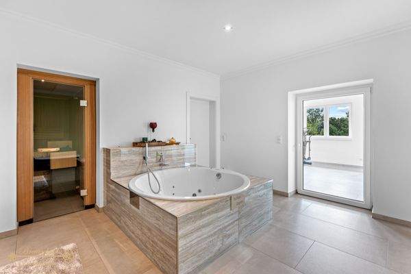 Whirlpool / Wellnessbereich