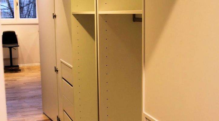 Schrank