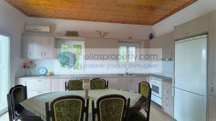 5e2d4bdf70fc450c875bc7e7c1cd18f1-original