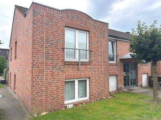 Ansicht vorne seitlich.jpg