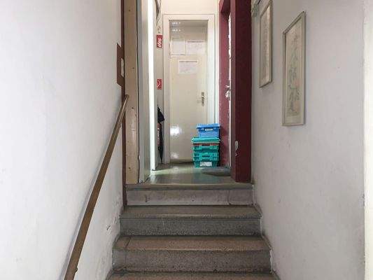 9047KC-29 Zugang Keller