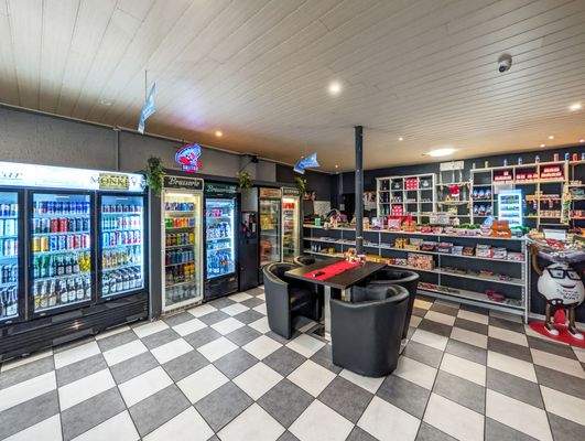 Gewerbeeinheit 2 - Werz Immobilien