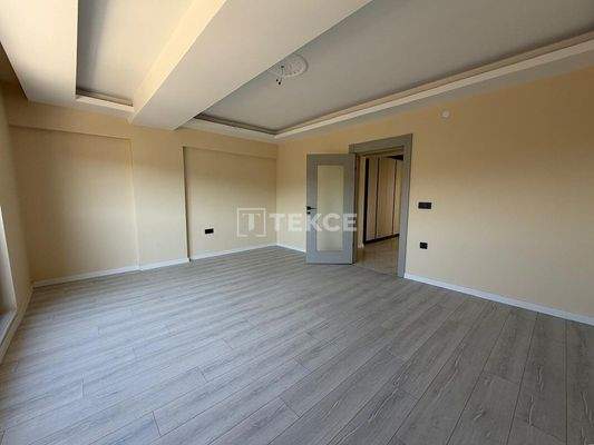 New Flats with Scenic Views and Easy Access in Çankaya Dikmen
