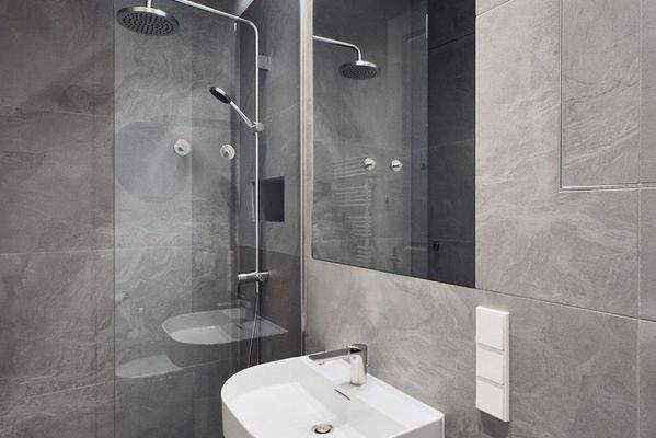 Bad der Gästewohnung