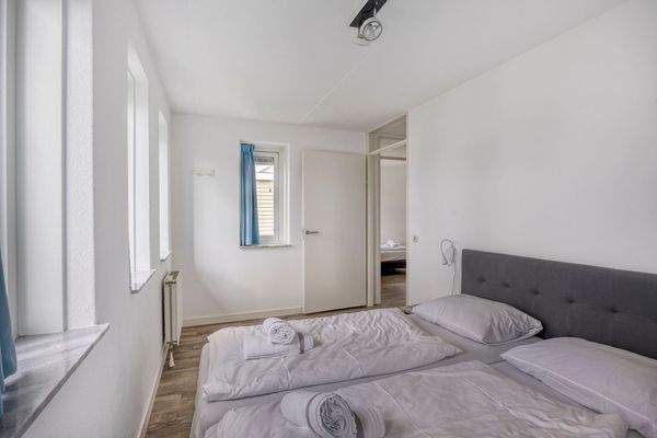 Freistehendes-ferienhaus-Cape-Helius-Hellevoetslui