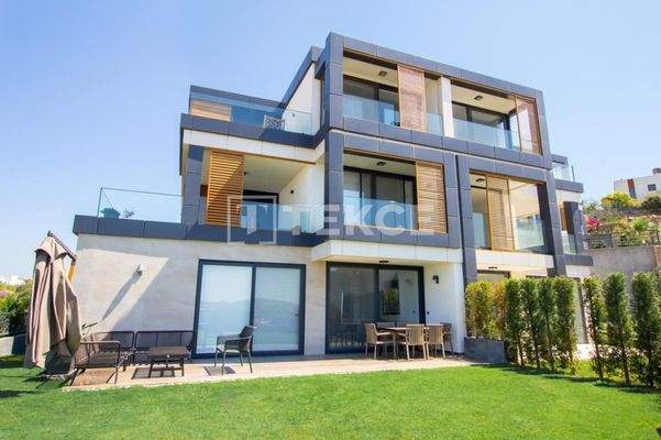 Ready to Move Flats in Elite Complex in Bodrum Bardakçı