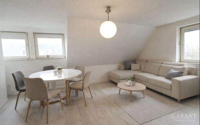 1.OG - Wohn- und Essbereich_KI-Visualisierung