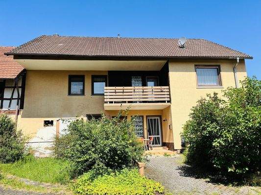 Ostansicht mit Hauseingang