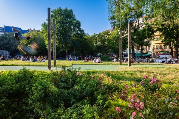 Annemirl-Bauer-Platz