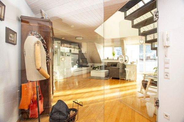 Blick Richtung Wohnzimmer