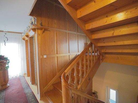 Ansprechende Holztreppe