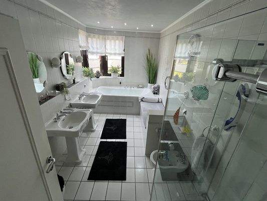 Obergeschoss Badezimmer